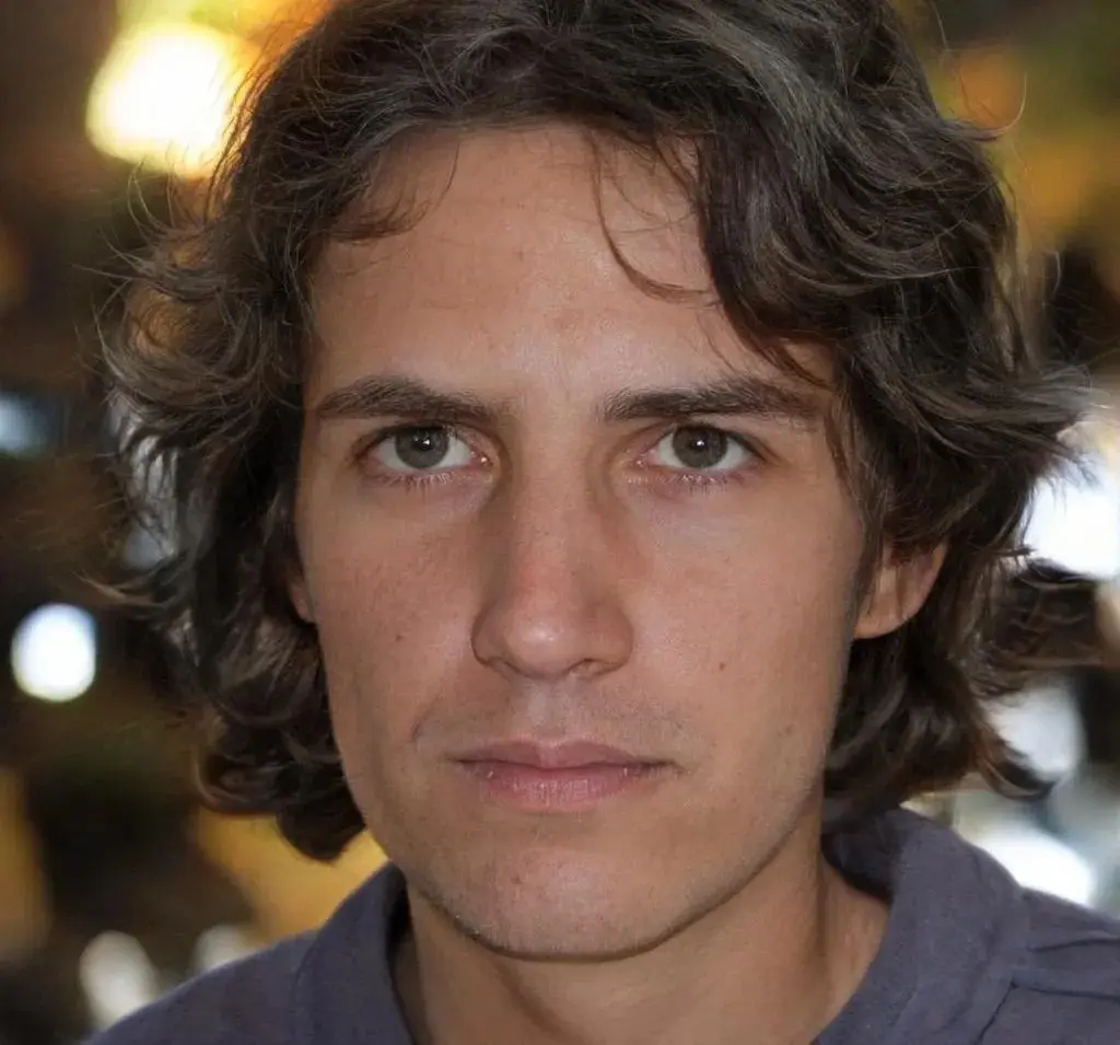 Michael Grant